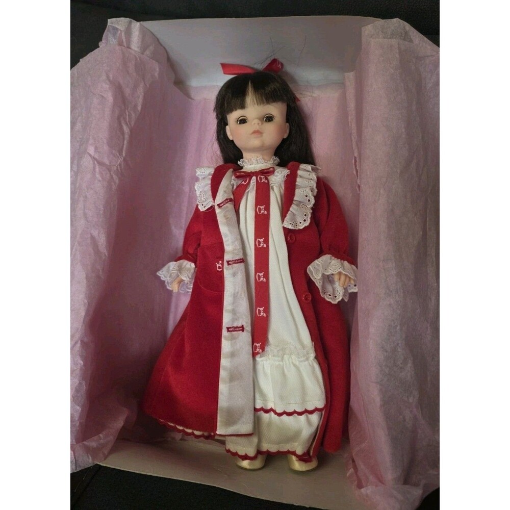 Madame Alexander Beddy Bye Brooke 14" Vinyl Doll Red Robe Nightie, Shoes & Socks
